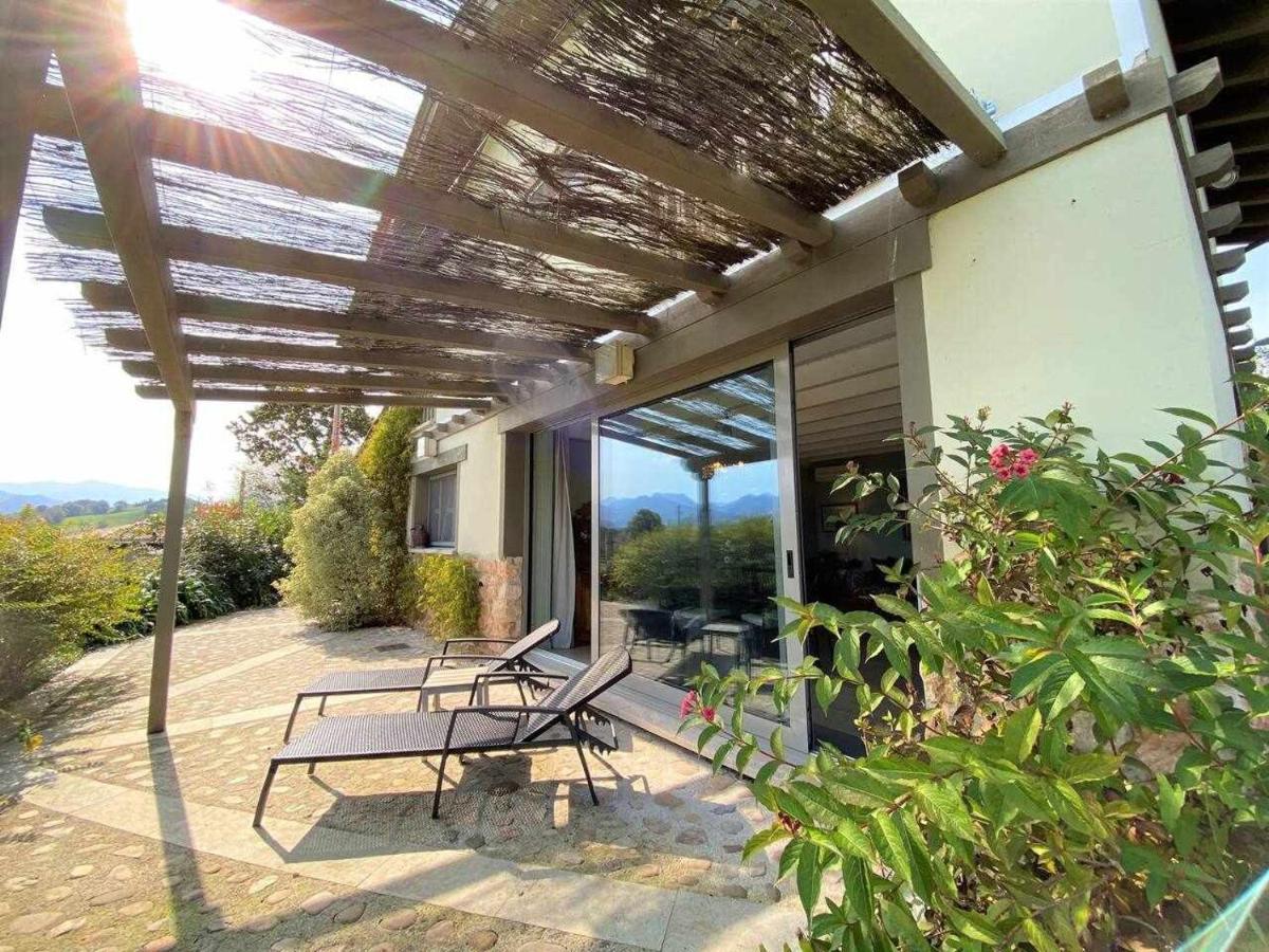Villa Casa Palo Balcon A Picos De Europa Arriondas Esterno foto