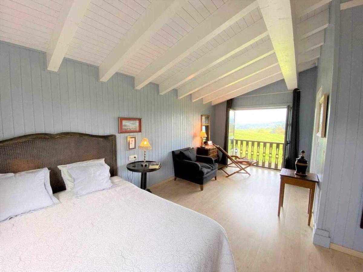 Villa Casa Palo Balcon A Picos De Europa Arriondas Esterno foto