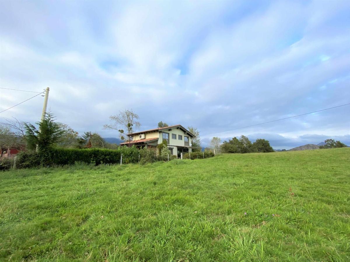 Villa Casa Palo Balcon A Picos De Europa Arriondas Esterno foto